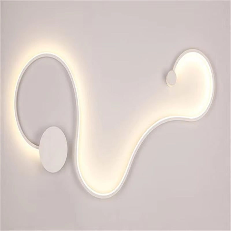 Nordic Style Snake Wall Light | Creative Modern LED Decor for Living Room & Bedroom