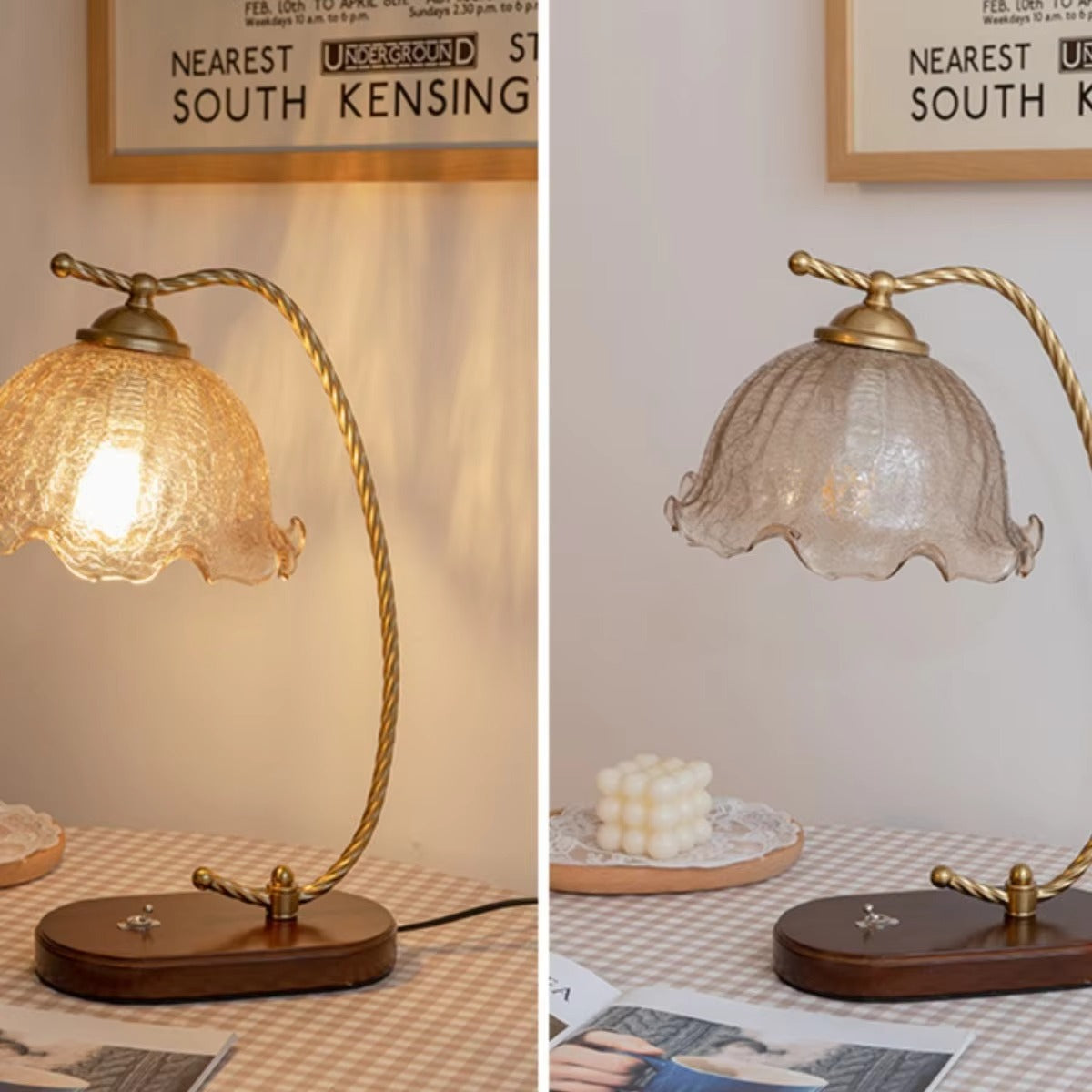 Vintage French Cream Style Table Lamp Retro Flower Bud Glass Lampshade Bedside Decor Atmospheric Night Light for Ambient Decoration