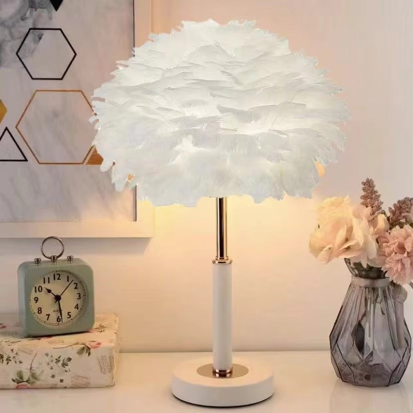 Feather Lampshade Desk Lamp Nordic-Style Bedside Decor Night Lamp Gold Triangle Design Dimmable LED Table Lamp for Bedroom